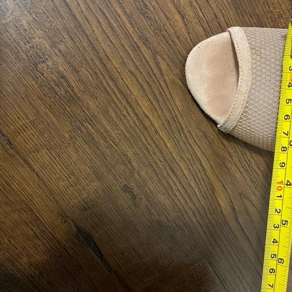 6.5 Nine West Heel - Picture 7 of 7